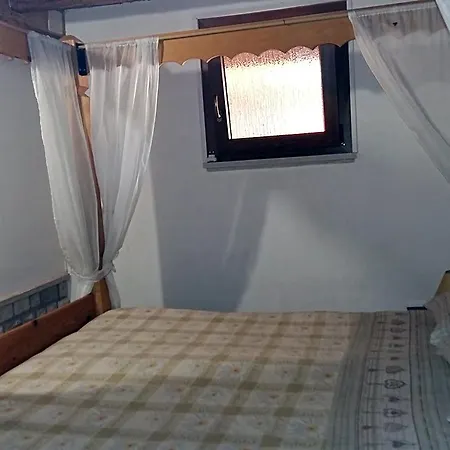 Rusnjak Novigrad Istria