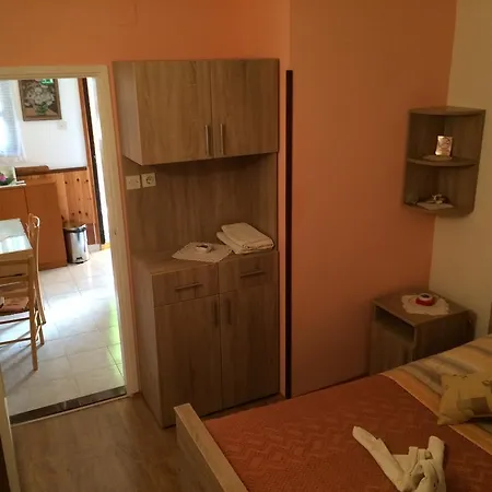 Rusnjak Novigrad (Istria)