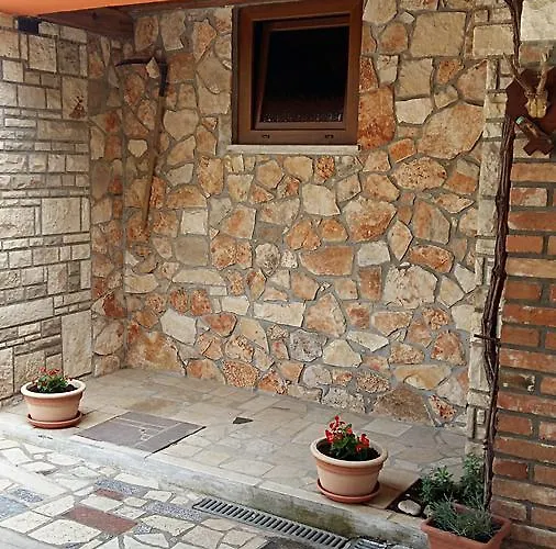 Rusnjak * Новиград